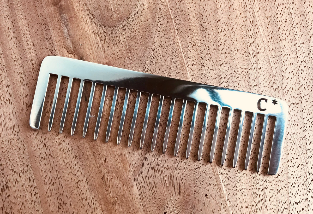 Metal tooth online comb